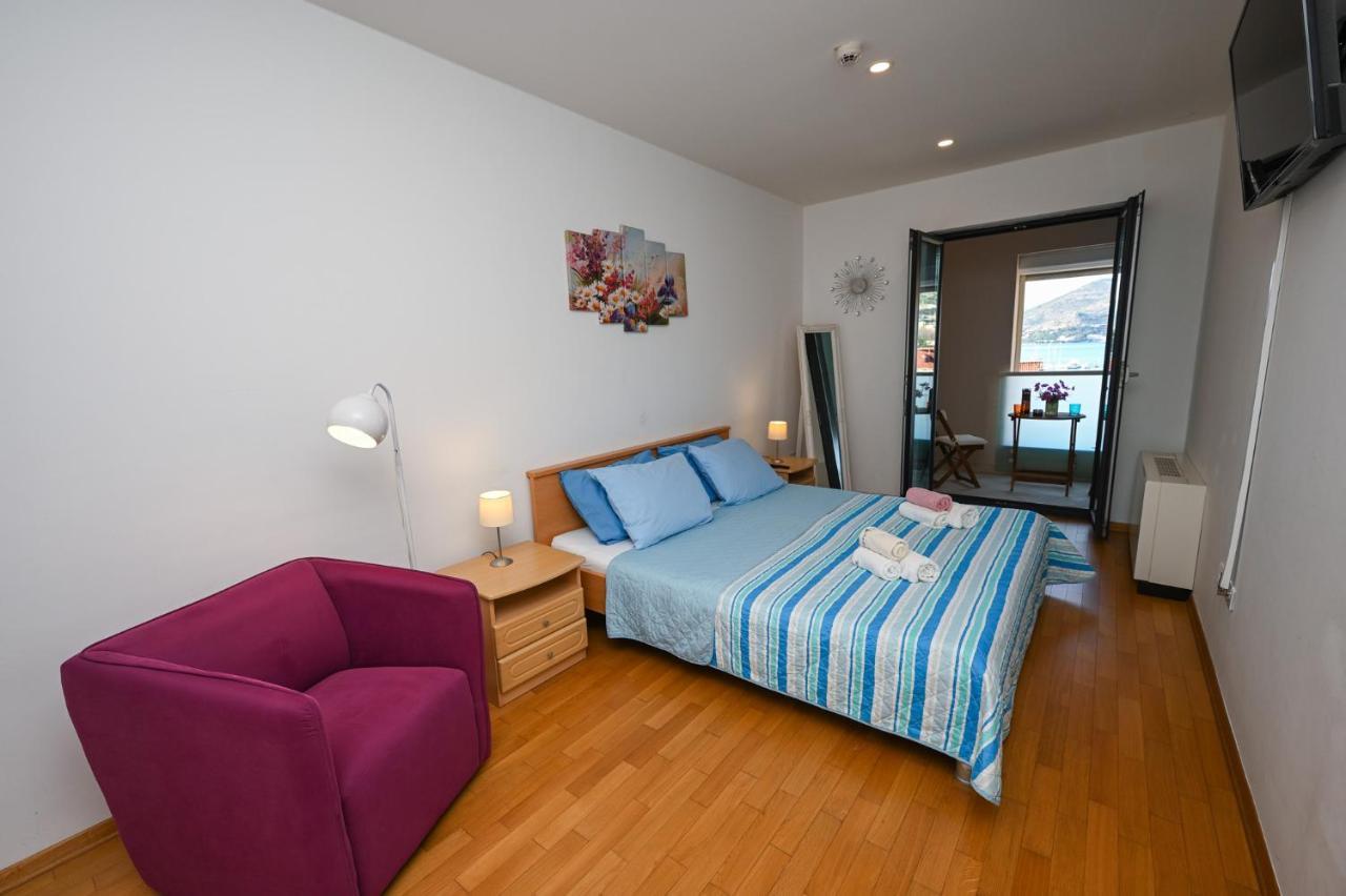 Sea View Porto With Secured Private Parking Apartment Дубровник Екстериор снимка